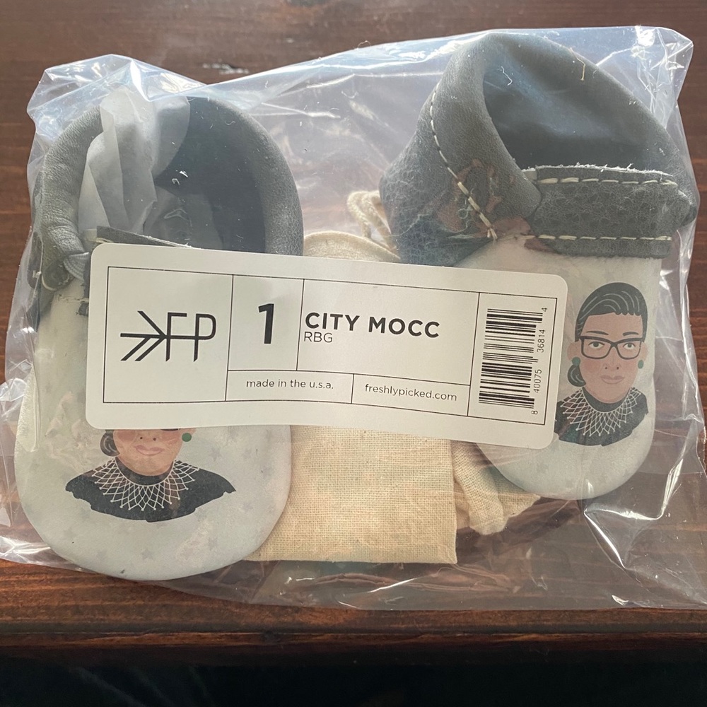 NIB Freshly Picked Moccasins